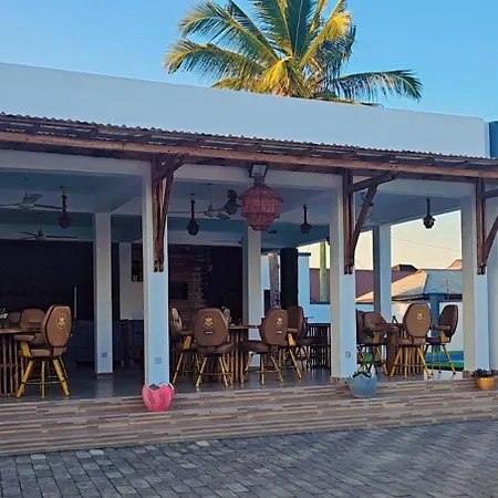 Chibuba Airport Accommodation-2